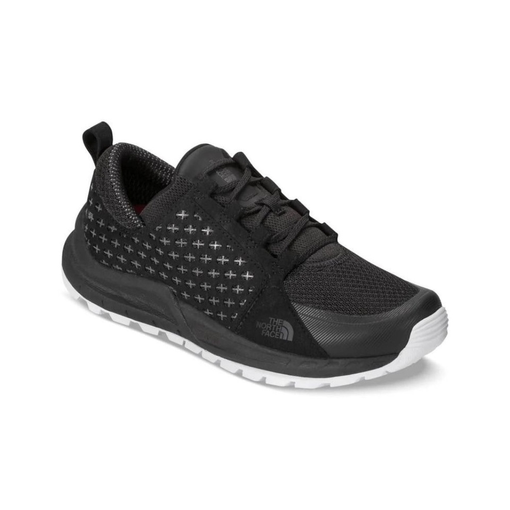 BRAND NEW women the north face mountain sneakers shoes size US 9